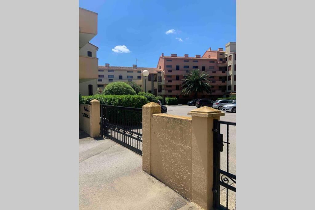 Appartement Argeles-Sur-Mer Avec Piscine A 500M De La Mer Екстериор снимка